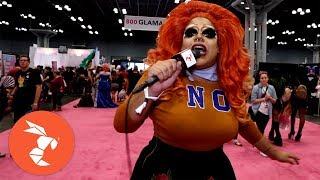 Meatball Rolls Through DragCon NYC 2018 Part 1 [upl. by Htrap]