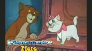 Los aristogatos bailando pluma pluma gay [upl. by Adlemy640]