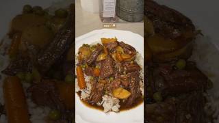 Hearty CrockPot Roast with Vegetables [upl. by Mackintosh]