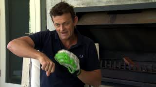 Quick Singles  Adam Gilchrist and the squash ball in the glove [upl. by Lombard]