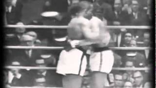 Ali Clay Liston Feb 25 1964 Round 1 with original radio broadcast [upl. by Eiboj662]