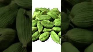 Whats Inside a Ripe Cardamom Pod [upl. by Franckot]