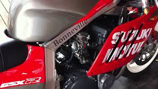 SUZUKI Gsxr1100 YOSHIMURA Bonneville 仕様 [upl. by Neeron215]