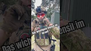 Das wichtigste Utensil im Airsoft  airsoft airsoftshorts shorts airsofttips [upl. by Anisah]