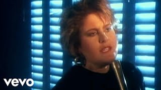 Alison Moyet  Invisible [upl. by Aihn]