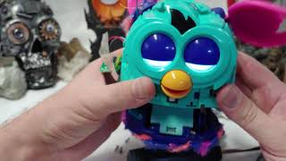 Diagonal Stripes Furby Boom Teardown 2013 Furby [upl. by Emmalyn]