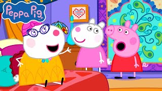 Granny Sheeps Moving Day 🚚  Peppa Pig Full Episodes [upl. by Chaffinch]