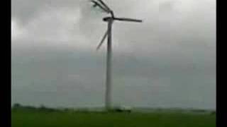 Wind Turbine Wreck amp Explosion [upl. by Nosna996]