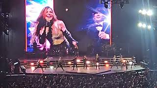 Gloria Trevi  Pelo Suelto Allstate Arena 2024 [upl. by Claudelle]