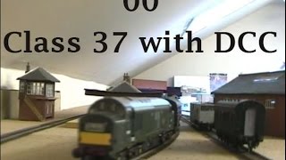 Bachman class 37 with DCC sound chip [upl. by Dorin]