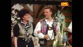 Gschwandtner Buam mit Vroni  Traunviertler Fetzengaudi Medley 1996 [upl. by Riannon]