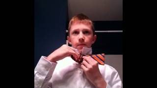 How to tie a bow tie for dummies [upl. by Broddy75]