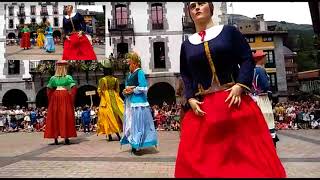 Gigantes de Azpeitia  Vals grupal [upl. by Hcardahs537]