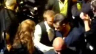 Robbie Willams amp Gary Barlow  hugs amp kisses tribute  Blige Ferro [upl. by Eojyllib935]