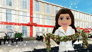 DECORATING AMBERRY HOTEL FOR CHRISTMAS on Bloxburg  Roblox [upl. by Charissa]