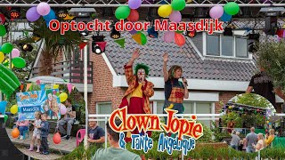 Clown Jopie amp Tante Angelique toer door Maasdijk tijdens Corona  Zomerspektakel 2020 Spekontour [upl. by Leiuqese804]