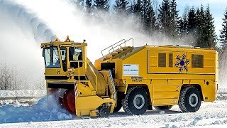 Worlds Largest Self Propelled Snow Blower  Overaasen TV 2200 [upl. by Mok747]