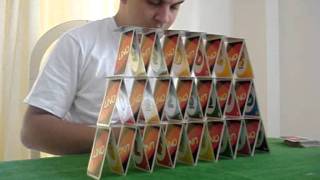 Como construir um castelo de cartas em 3min [upl. by Nuris715]