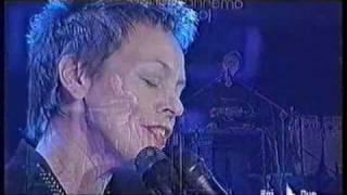 Strange Angels  Laurie Anderson Live in San Remo 2001 [upl. by Farrow]