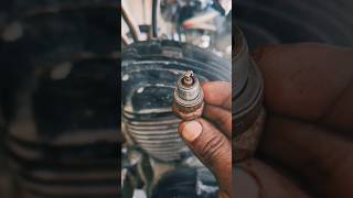 How to service head piston of Rajdoot bike mileage is low bike rajdoot shortvideo [upl. by Jer]