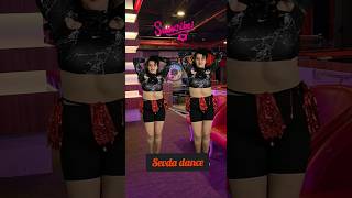 Stomach vacuum 😱😱 sevda belly dancer [upl. by Tlevesor602]