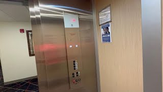 Schindler 3300  Candlewood Suites LexingtonMedical District an IHG Hotel  LexingtonKY [upl. by Kemeny225]