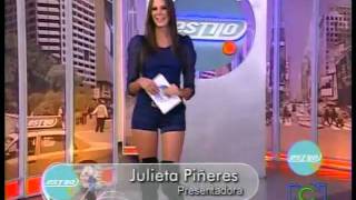 Julieta Piñeres con botas largas [upl. by Yelac]