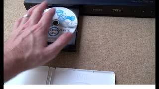 What Happens When you put a Nintendo Wii Game in Bluray Player [upl. by Rexferd]