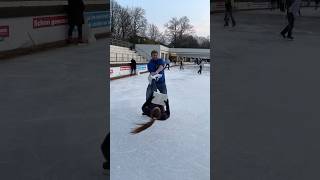 Kommt man ja sonst nicht zu 🤓 eislaufen lesen eiskunstlauf sophiaschubert paarlauf [upl. by Feriga]