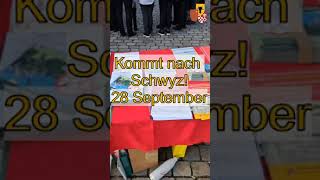 Standaktion am Wochenmarkt auf dem Hauptplatz Schwyz [upl. by Dnyletak406]