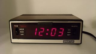 Vintage Spartus Comet II Digital Alarm Clock Faux Wood Grain Iconic Alarm Sound [upl. by Eniluj957]