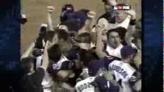 Luis Gonzalezs walkoff hit Game 7 world series 2001 [upl. by Barbabra373]