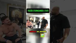 RENATO CARIANE FAZENDO LINDA HOMENAGEM PARA TATI renatocariani juliobalestrin mememaromba memes [upl. by Yenattirb]