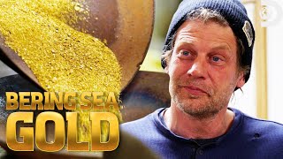 Shawn Hits Big with 278 Oz of Gold  Bering Sea Gold  Discovery [upl. by Roxi524]