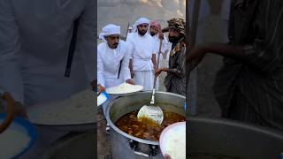 Saudi Me khana Kaise khate hain shorts saudiarabia viral [upl. by Immas]