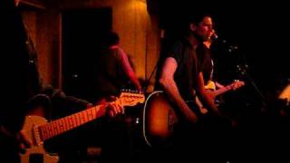 Chris Knight Live  Gruene Hall  Cry Lonely [upl. by Hogen]