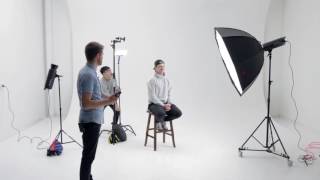 Jinbei EF200 LED interview lighting demo [upl. by Coveney]