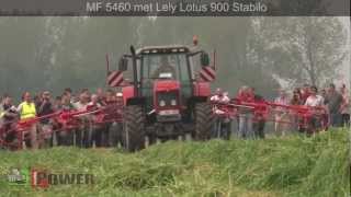 MF 5460 met Lely Lotus 900 Stabilo [upl. by Snodgrass106]