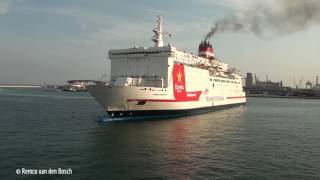 Arrival of ferry SNAV ADRIATICO at Barcelona 18 august 2016 [upl. by Nirro]