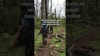 Pendaki Fomo petualang petualangan indonesia gunung mendaki pendaki fomos fomo humour daki [upl. by Ebsen]