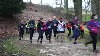 Le Trail du Chateau de Pierrefonds 23 01 2022 vidéo du départ du 13 km [upl. by Esmond]