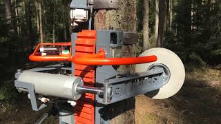 Advaligno delimber delimbing system for living trees  New Tech HD [upl. by Pirzada]