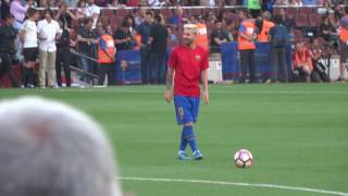 Messi scores 2 free kicks in a row during warm up [upl. by Thaddaus996]