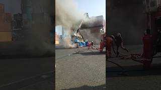 🔥 Fire in Reach stacker🔥 TheLogisticsTV shipping container kalmar fire reachstacker [upl. by Sykleb237]