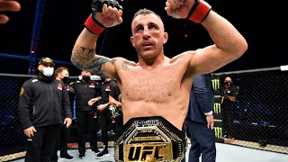 Crowning Moment Alexander Volkanovski Overcomes Max Holloway to Claim Featherweight Title 👑 [upl. by Baniaz]