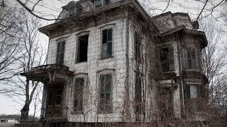 WOMAN DIED in this Abandoned 1940s HOARDER HOUSE [upl. by Ykcaj295]