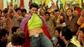 quotChokra Jawaanquot Official New Item Song Ishaqzaade 2012 [upl. by Esinnej]