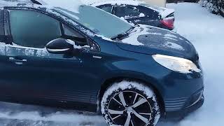 2015 Peugeot 2008 16 BlueHDI cold start at 5°C [upl. by Lea349]