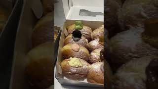 Bomboloni Paling Lezat Dijakarta bomboloni donatbomboloni [upl. by Semaj]