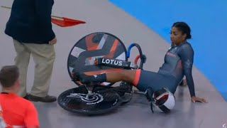 Kadeena Cox fall in Womens 500m time trial C45 Para cycling Track final at Paralympics Paris 2024 [upl. by Rich708]